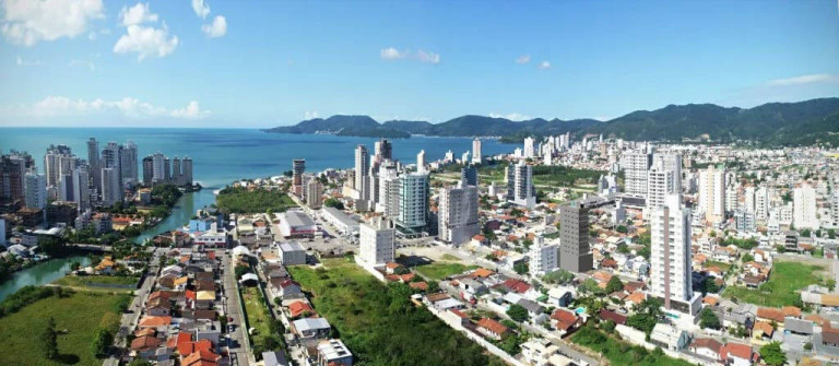 Apartamento com 2 Quartos à Venda, 65 m² em Balneário Perequê - Porto Belo