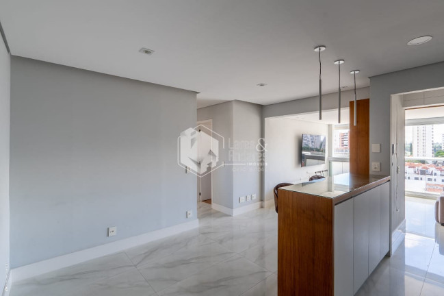 Imagem Apartamento com 2 Quartos à Venda, 70 m² em Campo Belo - São Paulo