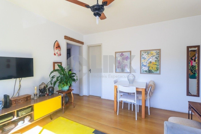 Imagem Apartamento com 2 Quartos à Venda, 60 m² em Santana - Porto Alegre Imagem Apartamento com 2 Quartos à Venda, 60 m² em Santana - Porto Alegre