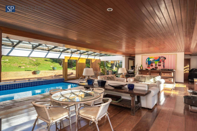 Imagem Casa com 6 Quartos à Venda, 977 m² em Toriba - Campos Do Jordão