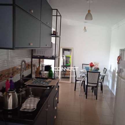 Imagem Casa com 2 Quartos à Venda, 117 m² em Espinheiros - Itajaí
