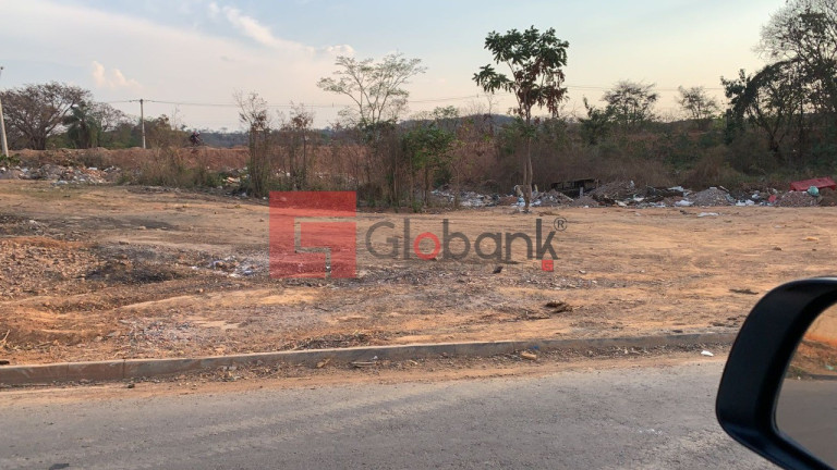Terreno à Venda, 180 m² em Parque Sul - Montes Claros