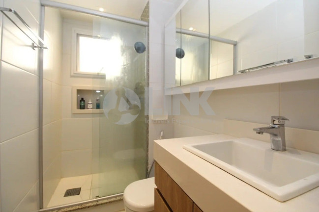 Imagem Apartamento com 3 Quartos à Venda, 105 m² em Passo Da Areia - Porto Alegre