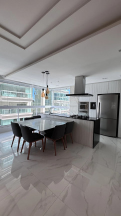 Imagem Apartamento com 4 Quartos à Venda, 152 m² em Meia Praia - Itapema