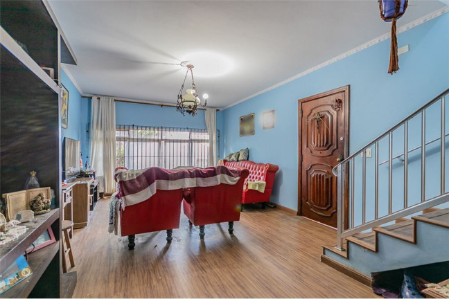 Casa com 3 Quartos à Venda,  em Vila Carrão - São Paulo