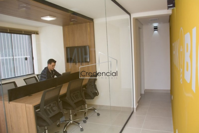 Imagem Casa com 3 Quartos à Venda, 115 m² em Parolin - Curitiba Imagem Casa com 3 Quartos à Venda, 115 m² em Parolin - Curitiba