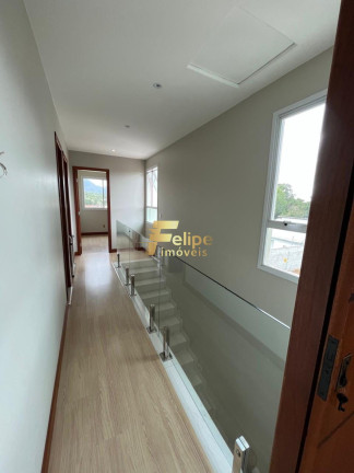 Imagem Casa com 3 Quartos à Venda, 180 m² em Itapebussu - Guarapari