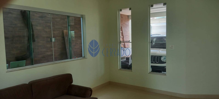 Imagem Sobrado com 4 Quartos à Venda, 422 m² em Residencial Villa Bella - Anápolis