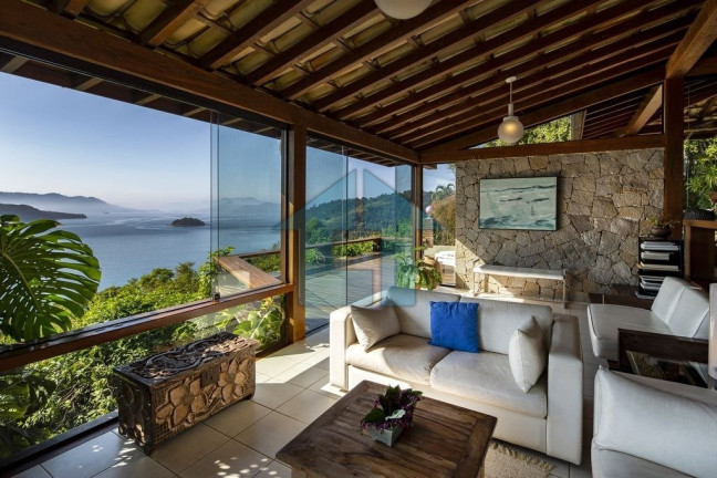 Imagem Casa com 5 Quartos à Venda, 35.320 m² em Piraquara - Angra Dos Reis