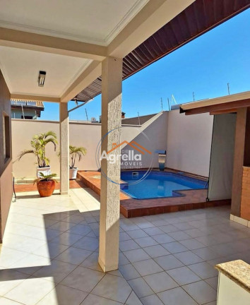 Imagem Casa com 3 Quartos à Venda, 198 m² em Parque Guainco - Mogi Guaçu Imagem Casa com 3 Quartos à Venda, 198 m² em Parque Guainco - Mogi Guaçu