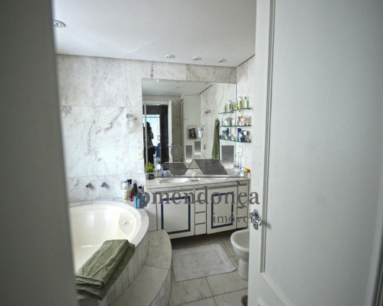 Imagem Apartamento com 3 Quartos à Venda, 280 m² em Santa Cecília - São Paulo