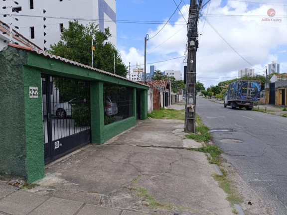 Imagem Casa com 4 Quartos à Venda, 200 m²
