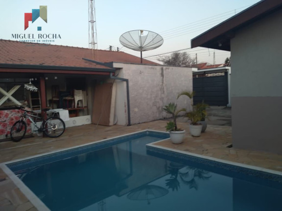 Imagem Casa com 3 Quartos à Venda, 238 m² em Centro - Cerquilho