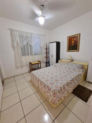 Imagem Casa com 3 Quartos à Venda, 119 m² em Guilhermina - Praia Grande