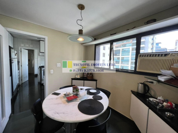 Imagem Apartamento com 4 Quartos à Venda, 220 m² em Itaim Bibi - São Paulo