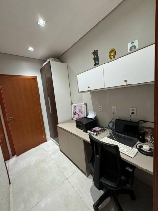 Imagem Casa com 3 Quartos para Alugar, 375 m² em Jardim Imperial - Cuiabá Imagem Casa com 3 Quartos para Alugar, 375 m² em Jardim Imperial - Cuiabá