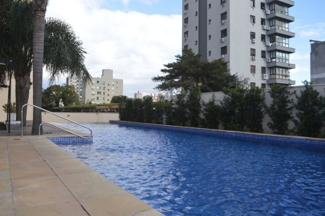 Apartamento com 2 Quartos à Venda, 65 m² em Passo Da Areia - Porto Alegre