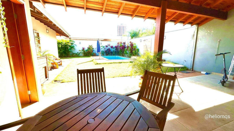 Imagem Casa com 3 Quartos à Venda, 180 m² em Jardim Bela Vista - Campo Grande Imagem Casa com 3 Quartos à Venda, 180 m² em Jardim Bela Vista - Campo Grande