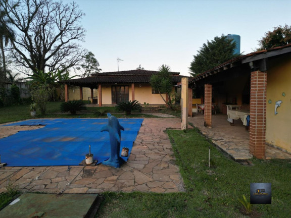 Imagem Imóvel com 2 Quartos à Venda, 1.750 m² em Parque Das Laranjeiras - Mogi Mirim