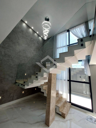 Imagem Casa com 3 Quartos à Venda, 220 m² em Paciência - Rio De Janeiro Imagem Casa com 3 Quartos à Venda, 220 m² em Paciência - Rio De Janeiro