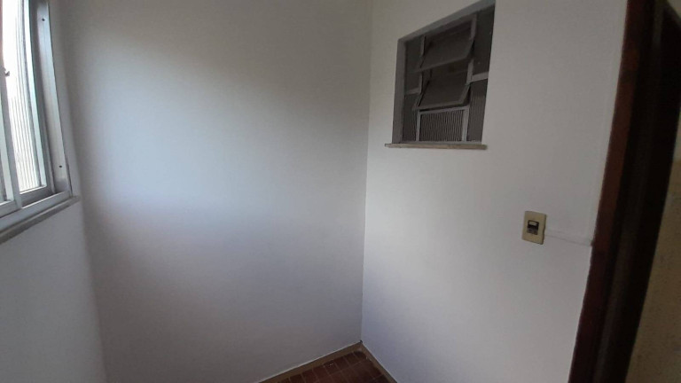 Imagem Apartamento com 3 Quartos à Venda, em Centro - São Gonçalo Imagem Apartamento com 3 Quartos à Venda, em Centro - São Gonçalo