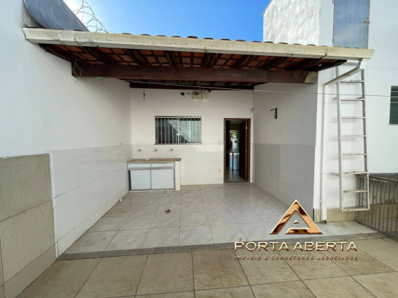 Imagem Casa com 3 Quartos à Venda, 200 m² em Belvedere - Coronel Fabriciano Imagem Casa com 3 Quartos à Venda, 200 m² em Belvedere - Coronel Fabriciano