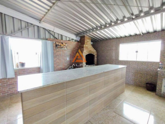 Imagem Casa com 4 Quartos à Venda, 300 m²