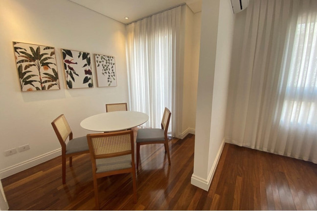 Imagem Casa com 4 Quartos à Venda, 334 m² em Real Parque - São Paulo