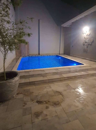 Casa com 4 Quartos à Venda,  em Caiçara - Praia Grande