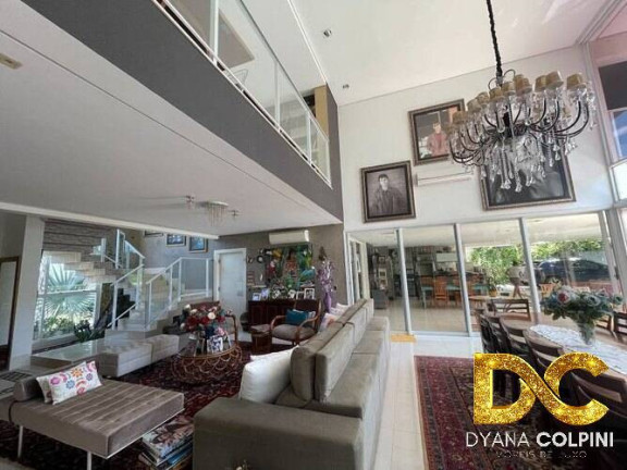 Casa de Condomínio com 5 Quartos à Venda, 600 m² em Jardim Itália - Cuiabá