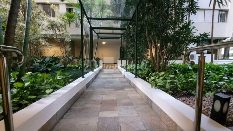 Imagem Apartamento com 2 Quartos à Venda, 68 m² em Jardins - São Paulo Imagem Apartamento com 2 Quartos à Venda, 68 m² em Jardins - São Paulo
