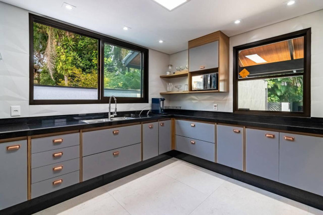Imagem Casa com 4 Quartos à Venda, 305 m² em Riviera De São Lourenço - Bertioga Imagem Casa com 4 Quartos à Venda, 305 m² em Riviera De São Lourenço - Bertioga