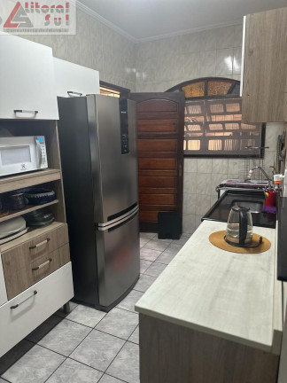 Imagem Casa com 2 Quartos à Venda, 50 m² em Tupiry - Praia Grande Imagem Casa com 2 Quartos à Venda, 50 m² em Tupiry - Praia Grande