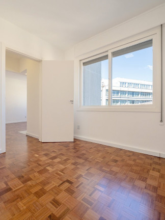 Imagem Imóvel com 1 Quarto à Venda,  em Petrópolis - Porto Alegre
