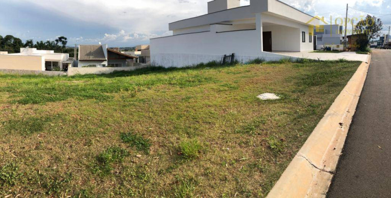 Imagem Terreno à Venda, 330 m² em Condomínio Lagos D'icaraí - Salto Imagem Terreno à Venda, 330 m² em Condomínio Lagos D'icaraí - Salto
