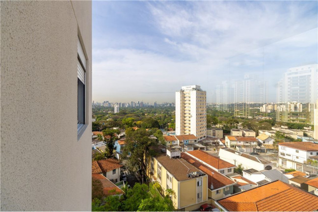 Imagem Imóvel com 2 Quartos à Venda, em Alto De Pinheiros - São Paulo Imagem Imóvel com 2 Quartos à Venda, em Alto De Pinheiros - São Paulo