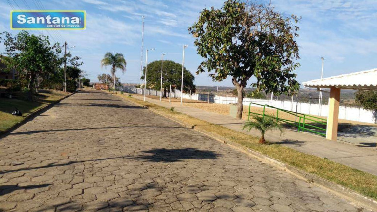 Imagem Casa com 3 Quartos à Venda, 140 m² em Jardim Metodista - Caldas Novas Imagem Casa com 3 Quartos à Venda, 140 m² em Jardim Metodista - Caldas Novas