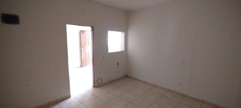 Imagem Casa com 1 Quarto para Alugar, em Jardim Dona Sinhá - São Paulo Imagem Casa com 1 Quarto para Alugar, em Jardim Dona Sinhá - São Paulo