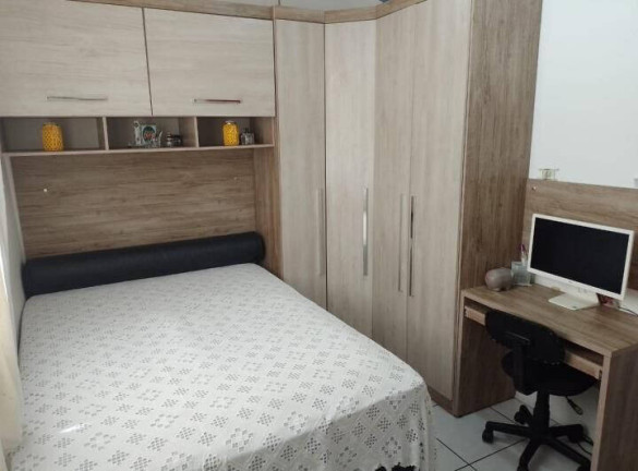 Kitnet com 1 Quarto à Venda, 30 m² em Guilhermina - Praia Grande