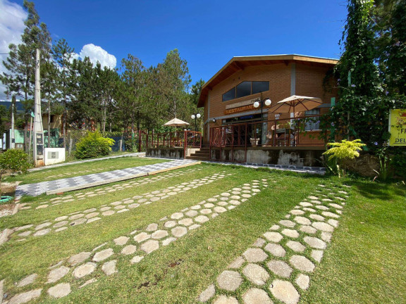 Imóvel Comercial à Venda, 576 m² em Paiol Grande - São Bento Do Sapucaí