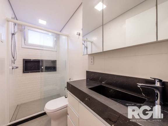 Imagem Casa com 3 Quartos à Venda, 400 m² em Três Figueiras - Porto Alegre