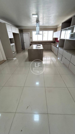Imagem Sobrado com 8 Quartos à Venda, 700 m² em Setor Bueno - Goiânia