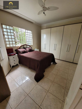 Imagem Casa com 5 Quartos à Venda, 391 m² em Serra Azul - Sarzedo Imagem Casa com 5 Quartos à Venda, 391 m² em Serra Azul - Sarzedo