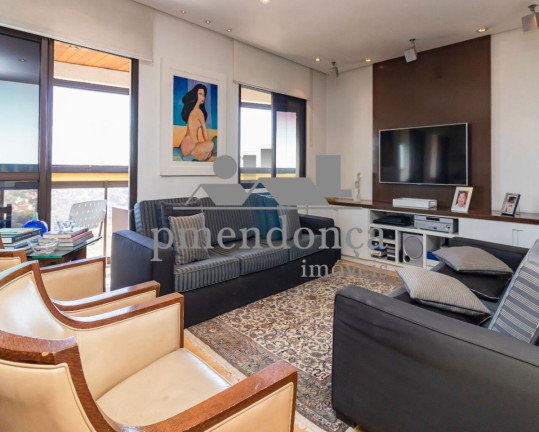 Apartamento com 3 Quartos à Venda, 137 m² em Higienópolis - São Paulo