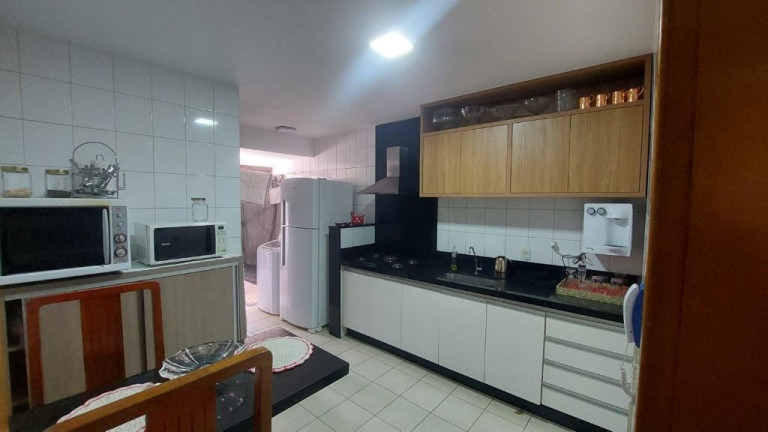 Imagem Apartamento com 3 Quartos à Venda, 89 m² em Jardim América - Goiânia