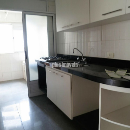 Imagem Apartamento com 3 Quartos à Venda, 83 m² em Panamby - São Paulo Imagem Apartamento com 3 Quartos à Venda, 83 m² em Panamby - São Paulo