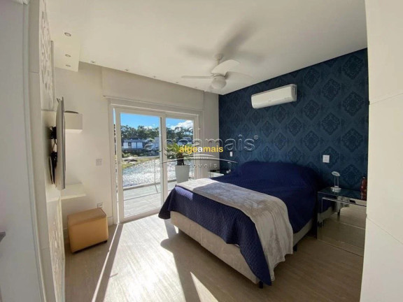 Imagem Casa com 4 Quartos à Venda, 250 m² em Condominio Malibu Beach Residence - Xangri-lá Imagem Casa com 4 Quartos à Venda, 250 m² em Condominio Malibu Beach Residence - Xangri-lá