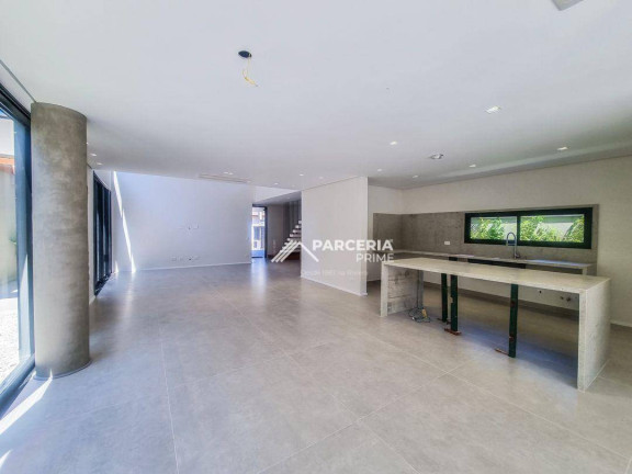 Imagem Casa com 4 Quartos à Venda, 355 m² em Riviera Módulo 22 - Bertioga Imagem Casa com 4 Quartos à Venda, 355 m² em Riviera Módulo 22 - Bertioga