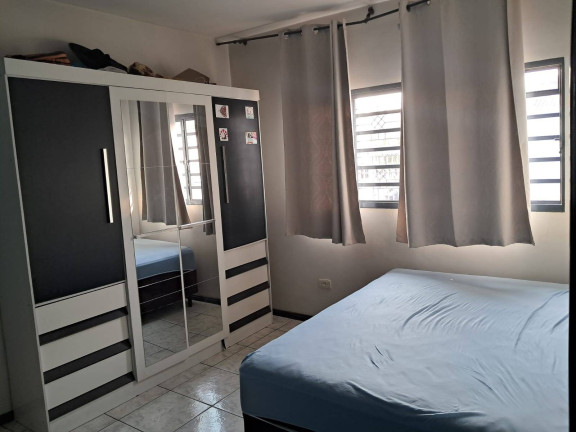 Imagem Casa com 3 Quartos à Venda, 190 m² em Jardim Dos Estados - Londrina