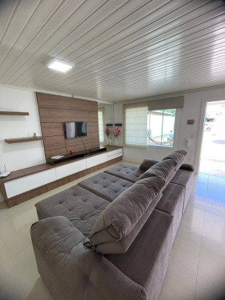 Imagem Casa com 2 Quartos à Venda, 300 m² em Balneário Perequê - Porto Belo